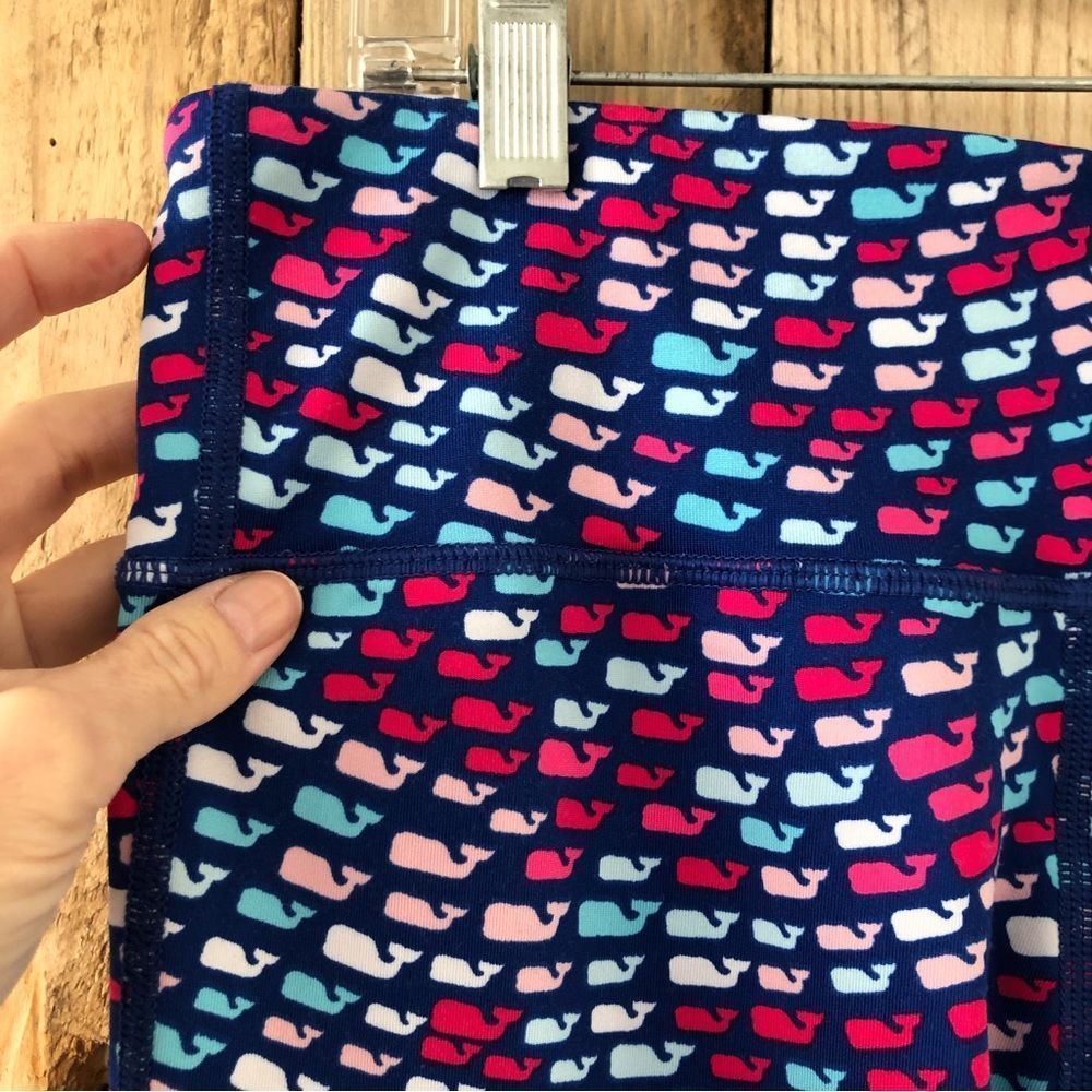 Vineyard Vines Navy Leggings with Pink, Red, Light Blue Whale Pattern - Picture 4 of 11